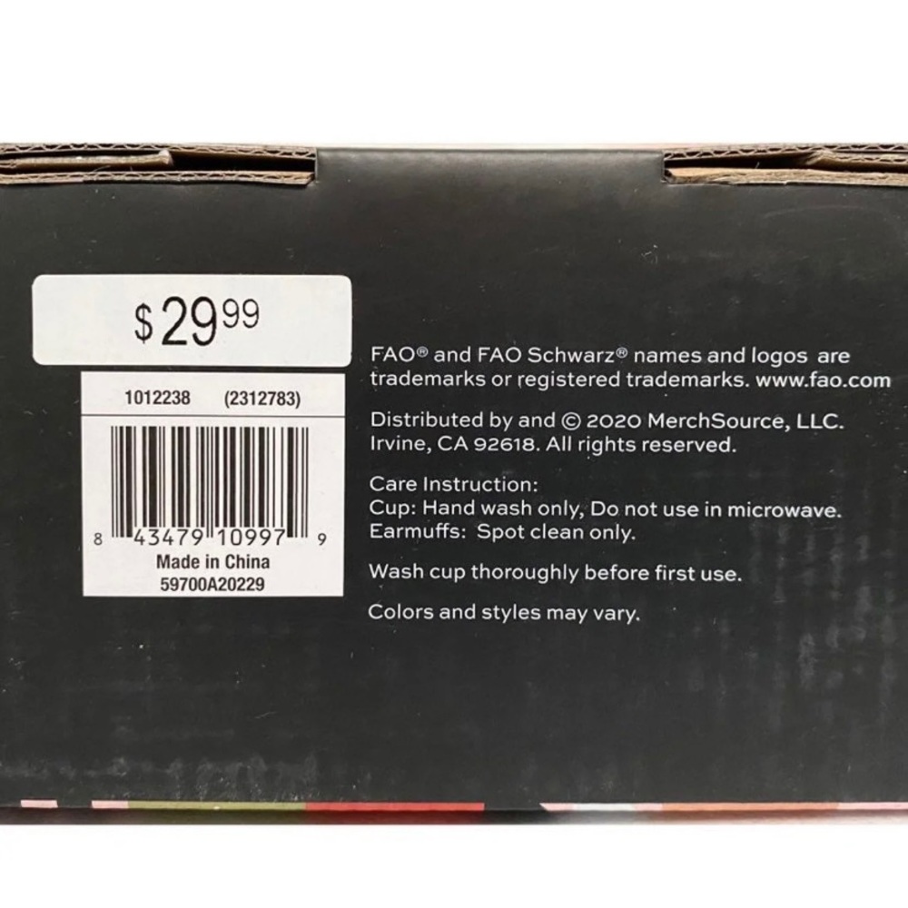 FAO Schwartz Travel Mug & Earmuffs Set - Picture 11 of 11